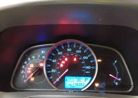 2015 Toyota Rav4 Le z USA, uszkodzony, nr VIN 2T3BFREV5FW291406